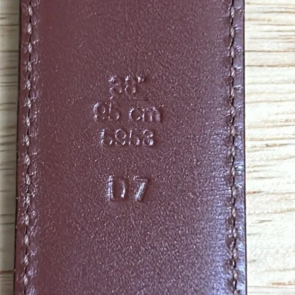 Coach Men’s Genuine Leather Belt with Solid Brass Buckle Logo Size 38 - Picture 3 of 7